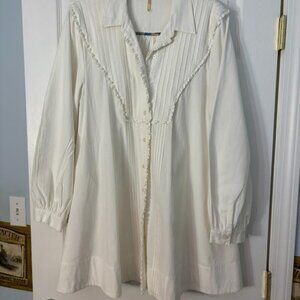 Free People, 100% cotton off white shirt dress, size Med, 35" long